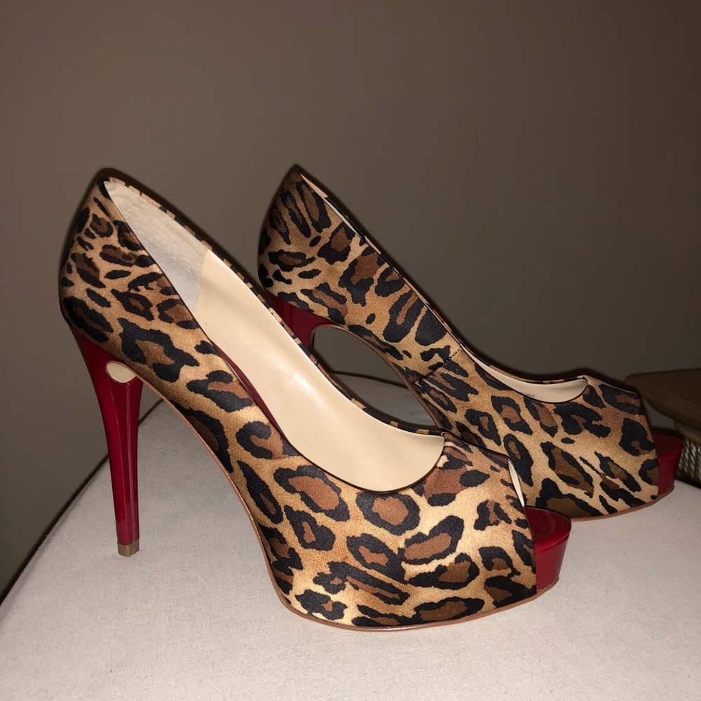 GUESS red/leopard heels ! - Picture 2 of 4